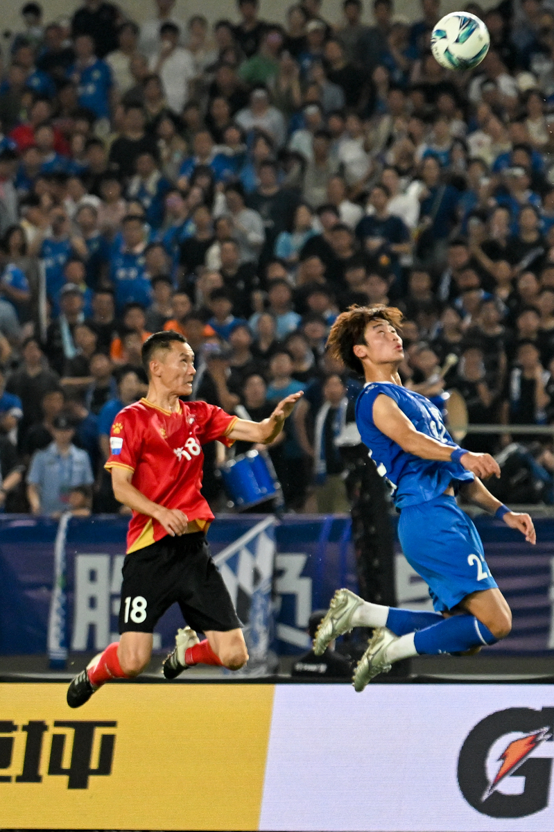 亚洲足球盛事精彩上演:球场风云再现的简单介绍 亚洲足球盛事精彩上演:球场风云再现的简单介绍