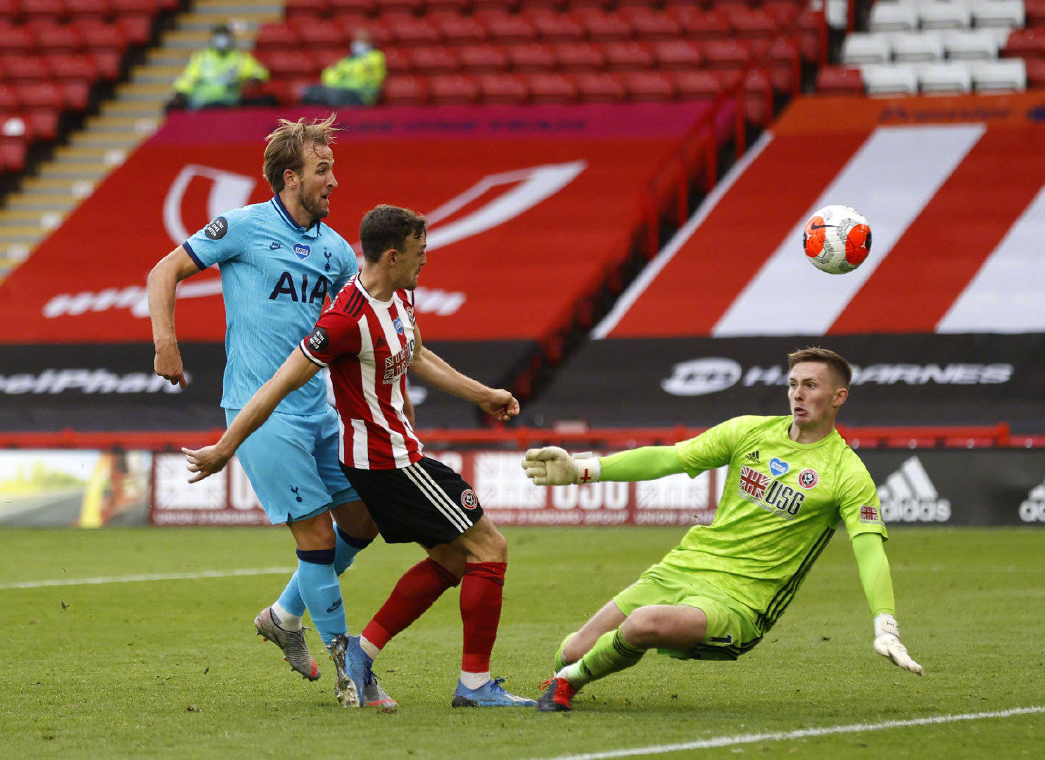 穆里尼奥领军：热刺逆转战胜对手终结连败(穆里尼奥热刺不是为冠军而战 本赛季先别抱希望)